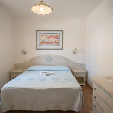 Isa-appartaments In With Air Conditioning Aparthotel