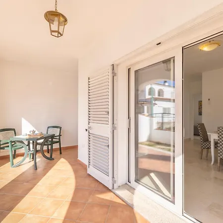 Isa-appartaments In With Air Conditioning